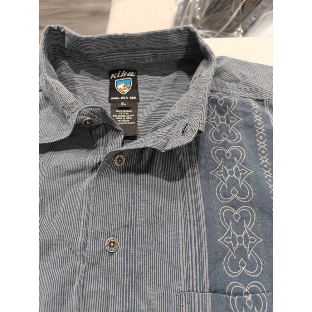 Kuhl Shirt Mens XL Blue Organic Cotton Short Sleeve Hiking Geometric Button Up